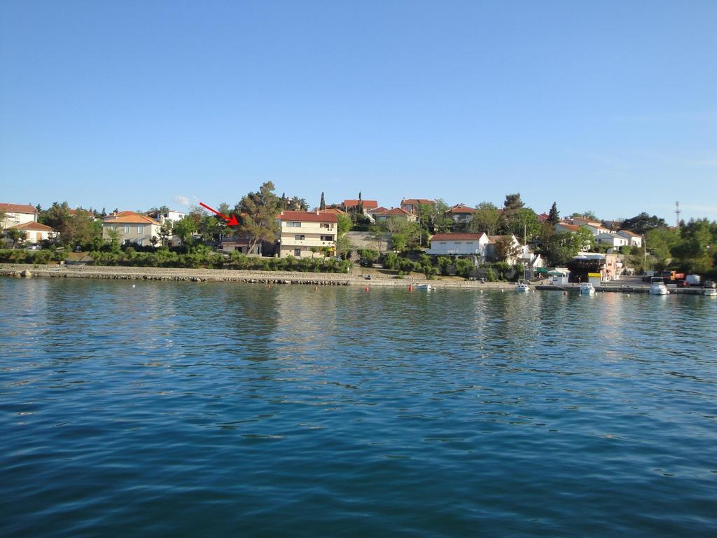Apartment Drazen Šilo Екстериор снимка