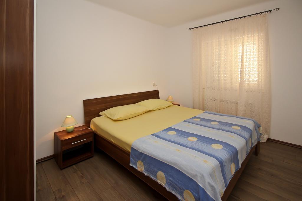 Apartment Drazen Šilo Стая снимка